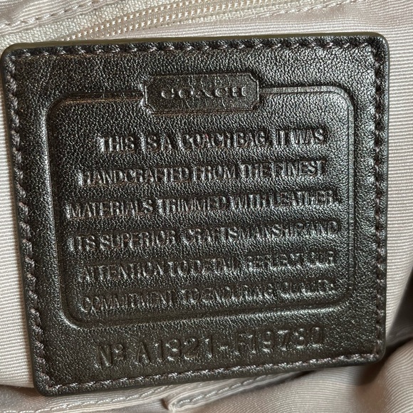 Coach Crossbody Purse Opric Metallic Signature Chain  w/ Coach Dust Bag - Picture 5 of 10